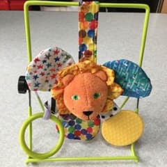 はらぺこあおむし エリックカール ライオン ハンギングトイのサムネイル