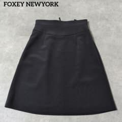 美品 FOXEY NEWYORK フォクシー フレアスカート ネイビー 40 - メルカリ