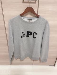 a.p.c.ロゴトレーナーのサムネイル