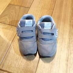 ニューバランス ベビーシューズ グレー IZ996のサムネイル