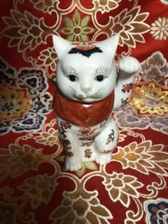 招き猫　置物　ご利益　金運アップのサムネイル