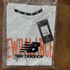 ニューバランスTシャツ　130cmのサムネイル