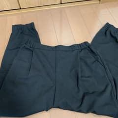 gu 黒パンツのサムネイル