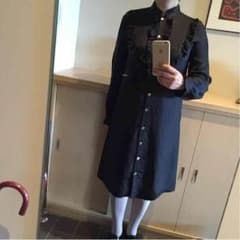 黒シャツワンピースのサムネイル