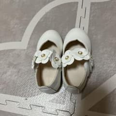 14.5センチ★フォーマルシューズ ホワイトのサムネイル