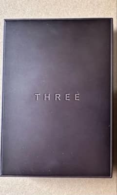 threeアイシャドウのサムネイル