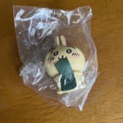 ちいかわ　ガチャガチャ　うさぎのサムネイル