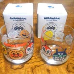 M.A.I.K.O様専用♪値下げ☆アンパンマンのコップ2コセット☆のサムネイル