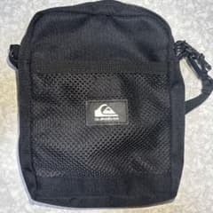 Quiksilver ブラック ショルダーバッグのサムネイル