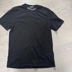 MONCLER ブラック Tシャツ ロゴネックのサムネイル