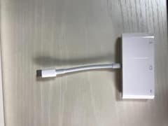 アップル　USB-C VGA multiportアダプタのサムネイル