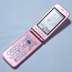 らくらくホン docomo F-02J ピンク - メルカリ