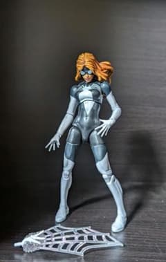 マーベルレジェンド　スパイダーウーマン　ハズブロ　6インチ　フィギュアのサムネイル