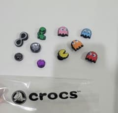 crocs クロックス正規品 ジビッツ パックマン エイリアンのサムネイル