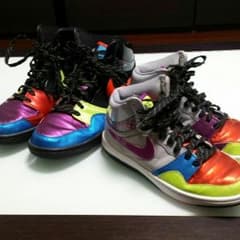 ★レア★  ナイキNIKE ペアスニーカー レディース メンズ  スニーカーのサムネイル