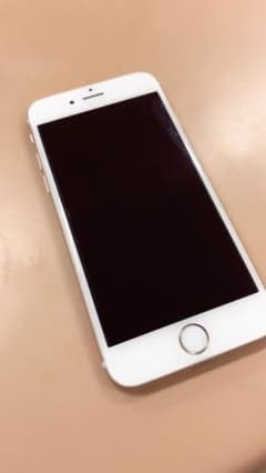iPhone6s 本体 64GBのサムネイル