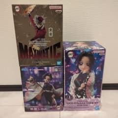 鬼滅の刃 フィギュア 3種セット まとめ売り - メルカリ