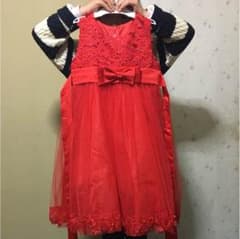 子供ドレスのサムネイル