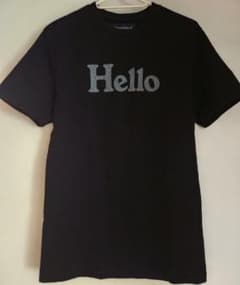 MADISONBLUEマディソンブルー HELLO Tシャツ 黒 01 - メルカリ