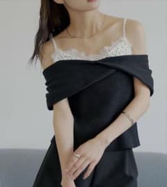 chico♡ レイヤードオフショルニット【定価¥6,160】のサムネイル