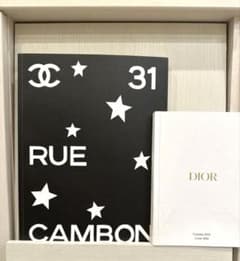 CHANELカタログ アートブックのサムネイル
