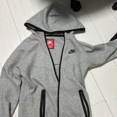 NIKE テックフリース フルジップパーカー グレーのサムネイル