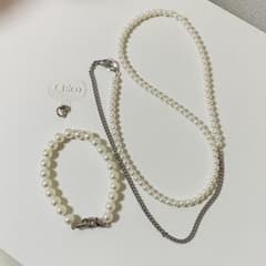 Chico ホワイトパール スマホショルダーストラップのサムネイル