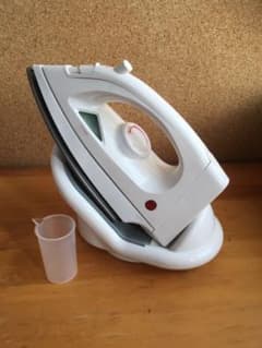 カンサイ コードレススチームアイロンのサムネイル