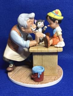 極美品】ディズニー マジックメモリーズ ピノキオ 陶器 フィギュア