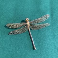 自在置物　トンボ　金色 自在置物 トンボ 金色 - メルカリ