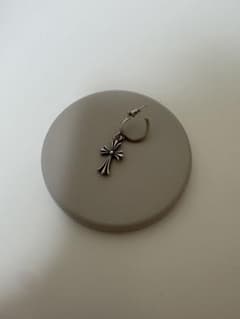 Chrome Hearts クロス フープピアス 片耳用 - メルカリ