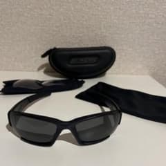 ESS サングラス ブラック スポーツタイプ ケース付き　CDIのサムネイル