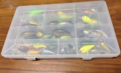 クランクベイト まとめ売り ルアーセット（ケース付き） - メルカリ