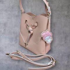 VIS × サンリオ マイメロ コラボ ハートカットバック 2wayショルダー付のサムネイル