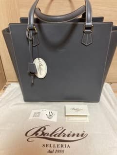 ボルドリーニセレリア　レザートート美品のサムネイル