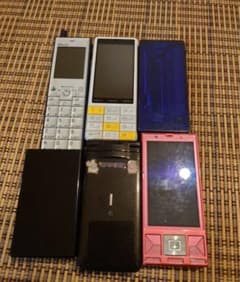 ガラケー 6台セット まとめ売り 本体 ガラケー6台 - メルカリ