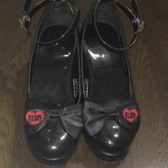 EARTHMAGIC パンプス(黒) 2４cmのサムネイル