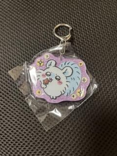 ちいかわ モモンガ グリッターキーホルダー ガチャガチャのサムネイル