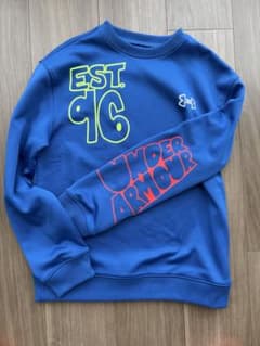 Under Armour キッズトレーナーのサムネイル
