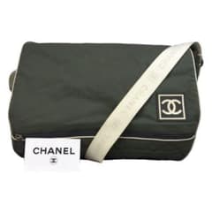 激レア 正規品 CHANEL 着画あり スポーツライン　メッセンジャーバッグのサムネイル