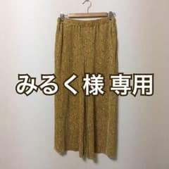 【みるく様 専用】niko and...／小花柄ワイドパンツのサムネイル