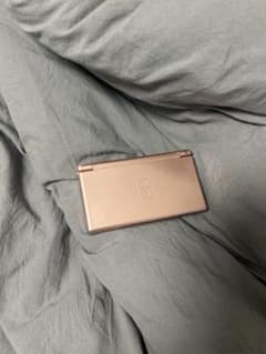 【ジャンク】ニンテンドーDS Lite ローズゴールドのサムネイル