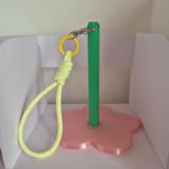 モバ編み　ヤーンホルダー　毛糸ホルダーのサムネイル