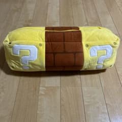 USJ限定 ユニバ スーパーマリオ　はてなブロッククッションのサムネイル