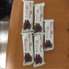 プロテインバーのサムネイル