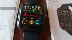 ★スマートウォッチ★ 腕時計 スマホ連動 血圧 血中酸素 体温 歩数 脈拍 睡眠のサムネイル
