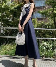 【あゆみ様専用】LilyBrown 配色Aラインワンピースのサムネイル