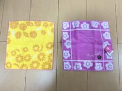 【メル様専用】花柄タオルハンカチ2枚セットのサムネイル