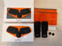 正規品シックスパッド、SIXPAD、ボディフィット、電池式。2つセットのサムネイル