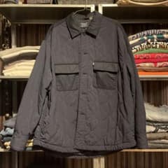 【古着】LEVI'S キルティングジャケット Mブラックのサムネイル